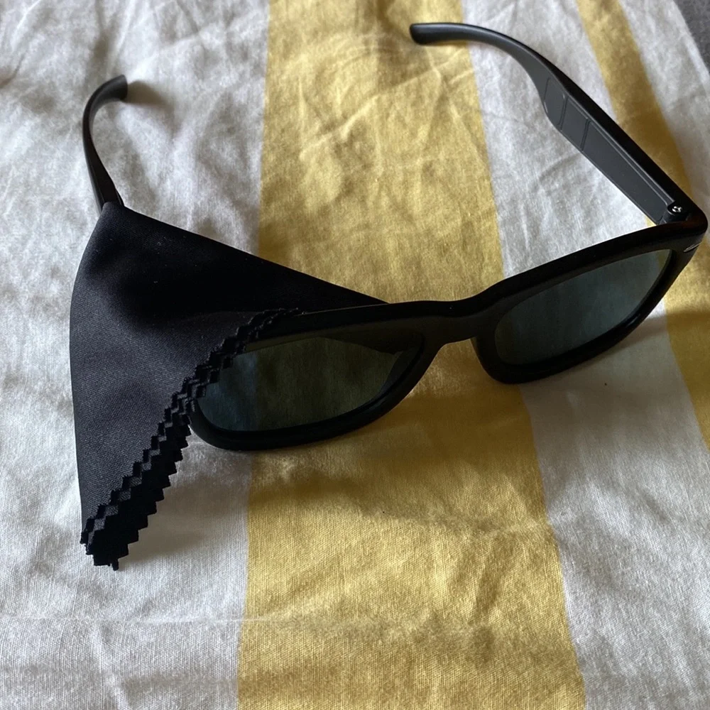 8-Shade Sunglasses